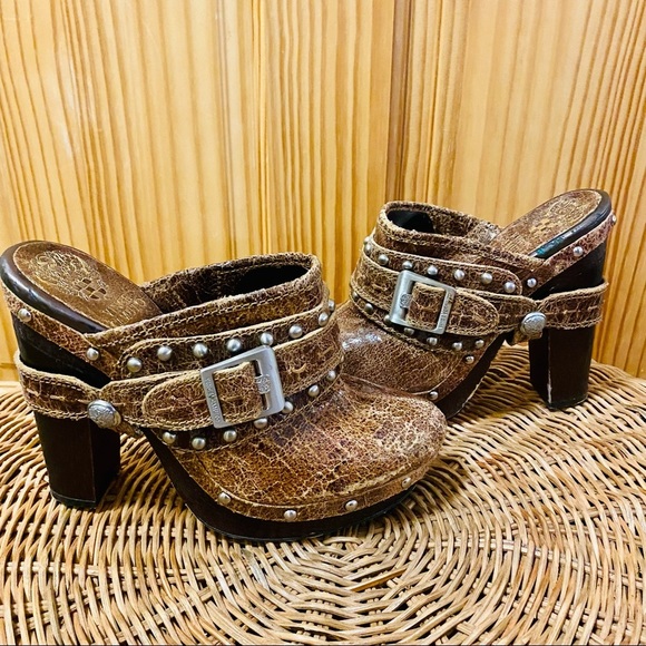 Vince Camuto Christies tan brown leather clog heel - Picture 12 of 13